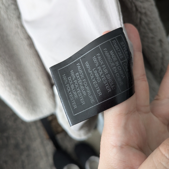 BB Dakota Cozy Gray Teddy Jacket - Picture 5 of 5